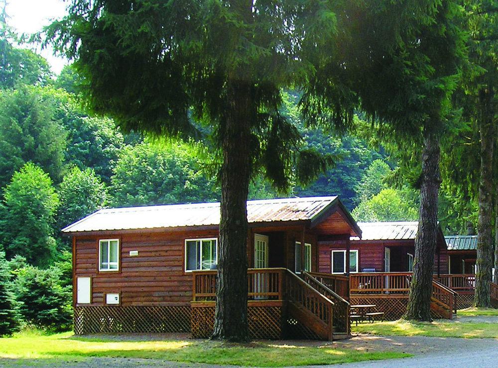 Thunderbird Rv & Camping Resort Monroe Bagian luar foto